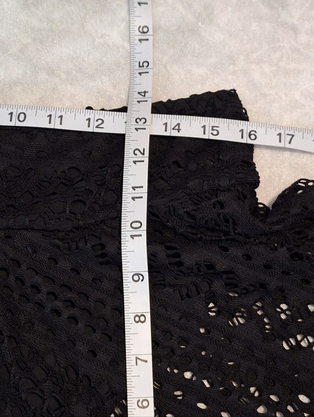 Black Crochet Swim Skirt/Bikini bottom with a flirty flare at the hem, size L - Picture 4 of 10